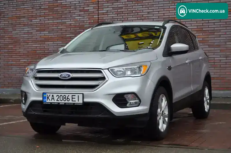 Ford Escape 2018, фото з оголошення 1 з 14, VIN 1FMCU0GD9JUD07750