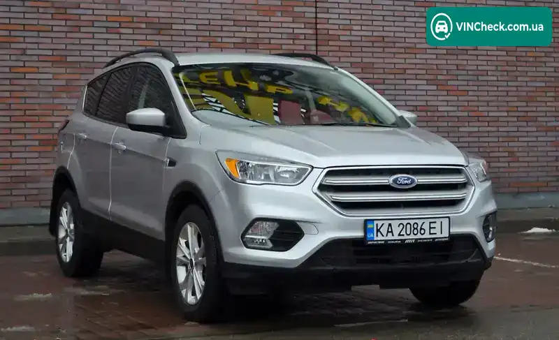 Ford Escape 2018, фото з оголошення 2 з 14, VIN 1FMCU0GD9JUD07750