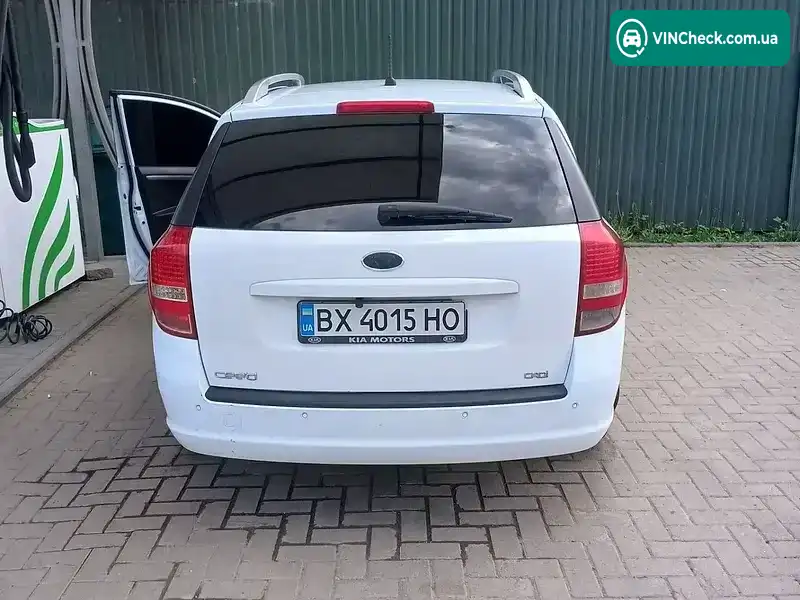 Kia Ceed 2009, фото з оголошення 2 з 21, VIN U5YHC816BAL135479