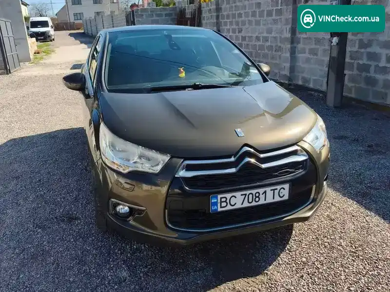 Citroen DS4 2012, фото з оголошення 1 з 10, VIN VF7NX9HR8CY542478
