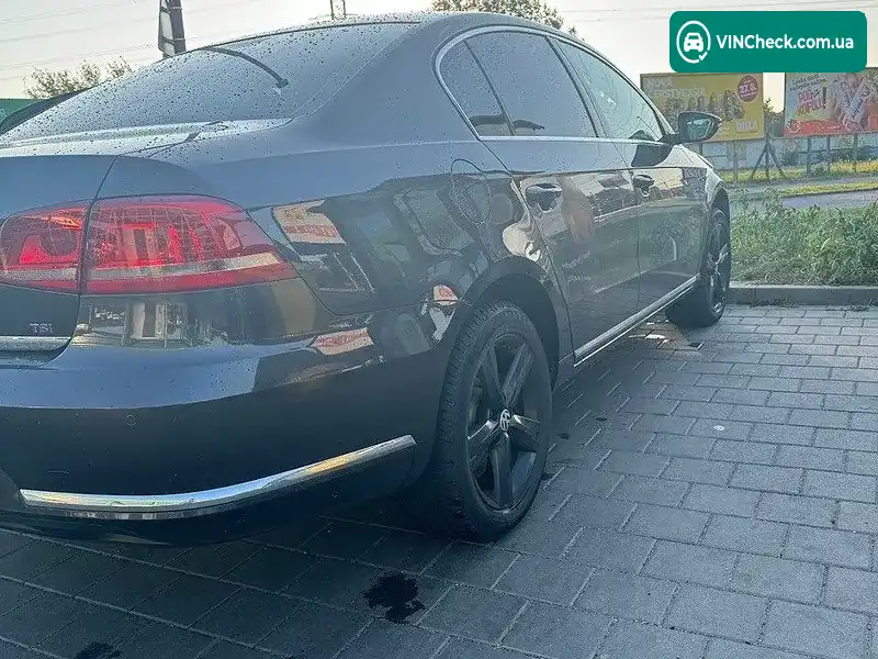 Volkswagen Passat 2011, фото з оголошення 2 з 8, VIN WVWZZZ3CZCP013122