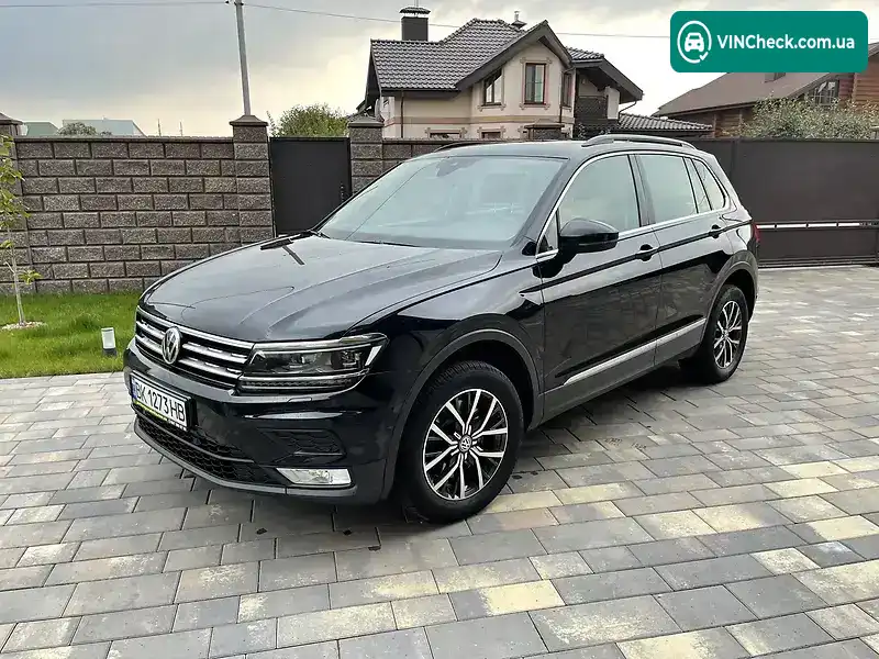 Volkswagen Tiguan 2016, фото з оголошення 1 з 19, VIN WVGZZZ5NZHW349288