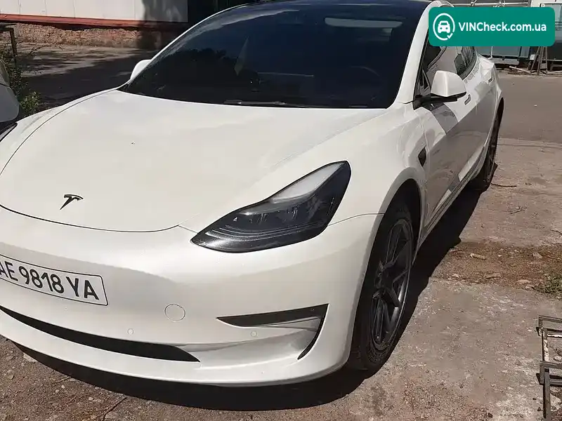 Tesla Model 3 2022, фото з оголошення 2 з 10, VIN 5YJ3E1EB5NF265052