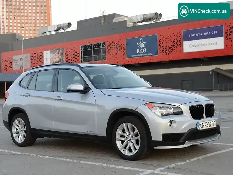 BMW X1 2015, фото з оголошення 2 з 20, VIN WBAVL1C52FVY33673