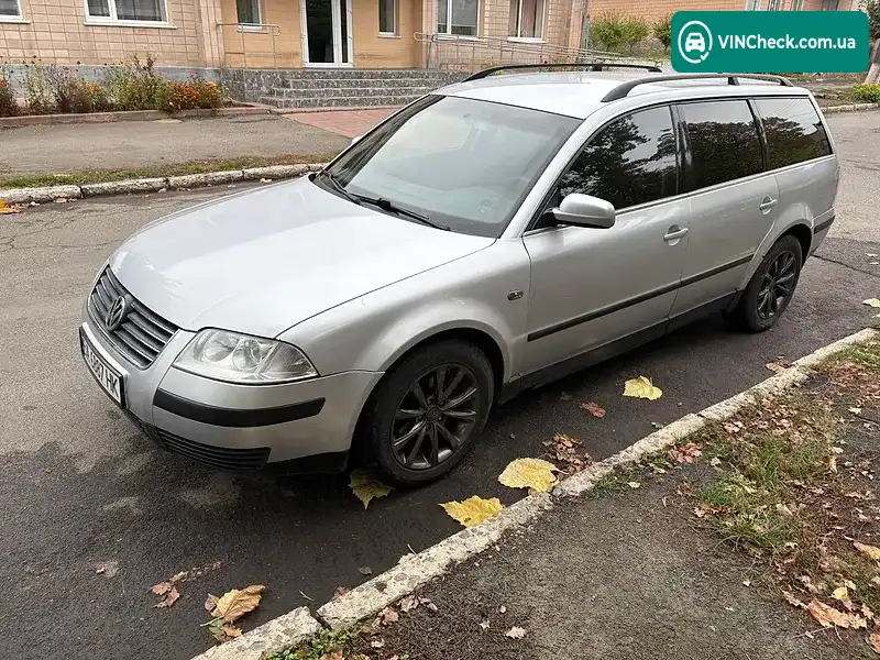 Volkswagen Passat 2001, фото з оголошення 1 з 9, VIN WVWZZZ3BZ1E217682