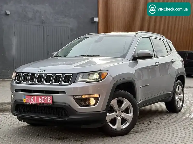 Jeep Compass 2018, фото з оголошення 2 з 18, VIN 3C4NJDBB8JT331874
