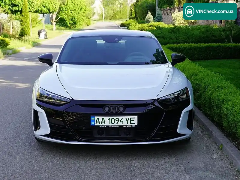Audi RS e-tron GT 2021, фото з оголошення 1 з 20, VIN WAUAHBFW7N7900944