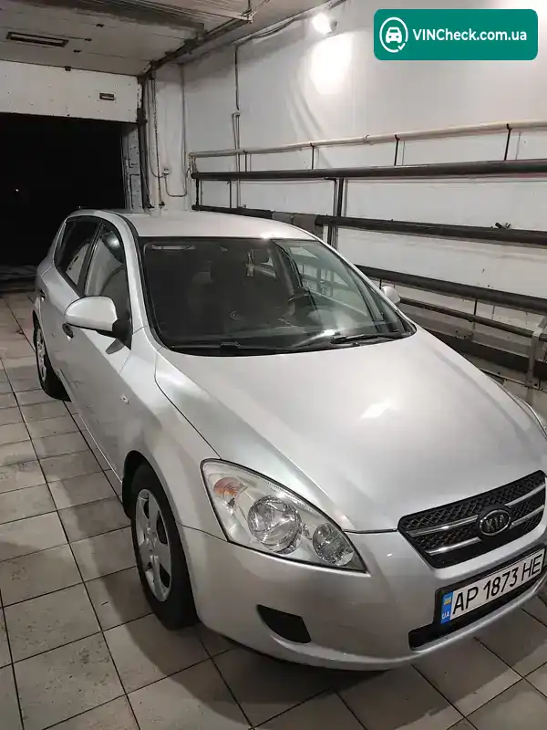 Kia Ceed 2008, фото з оголошення 2 з 5, VIN Y6LFF24228L006607