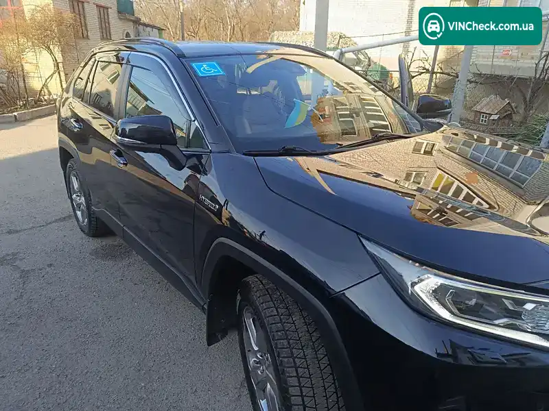 Toyota RAV4 2020, фото з оголошення 2 з 11, VIN JTMDW3FV80D090334