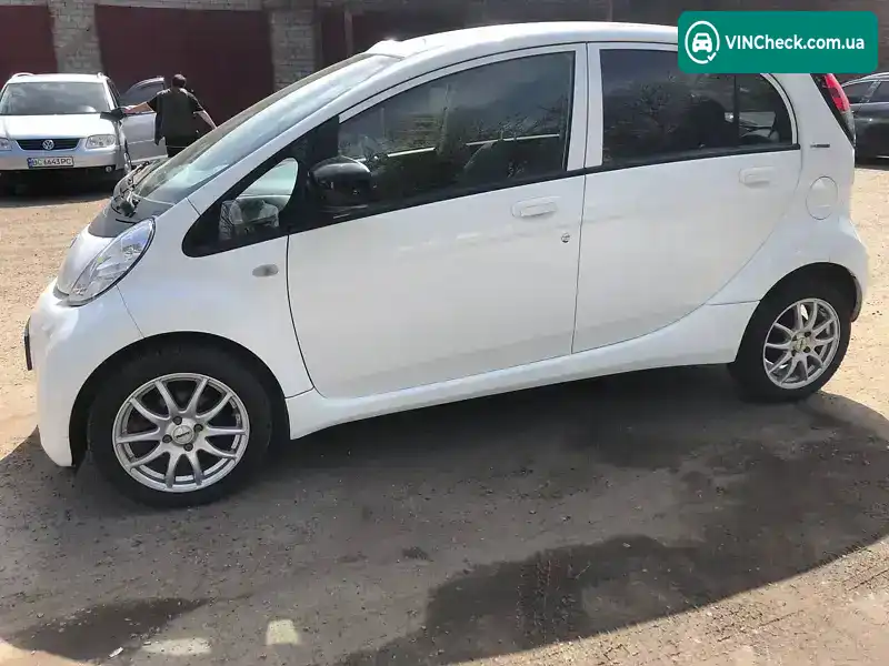 Peugeot iOn 2016, фото з оголошення 2 з 13, VIN VF31NZKYZFU802971