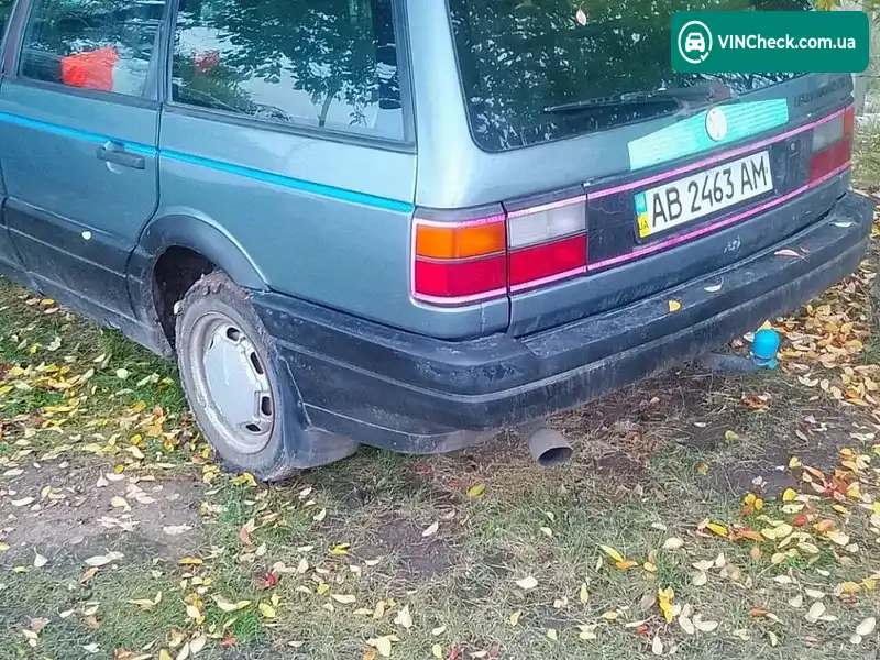Volkswagen Passat 1993, фото з оголошення 1 з 11, VIN WVWZZZ31ZPE197872