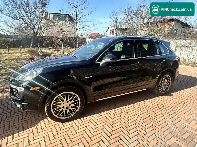 Porsche Cayenne 2016, фото з оголошення 2 з 20, VIN WP1AE2A24GLA17229