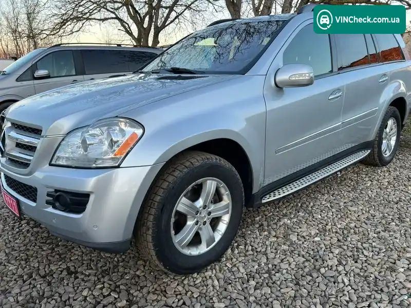 Mercedes-Benz GL-Class 2007, фото з оголошення 2 з 20, VIN 4JGBF22E17A216824
