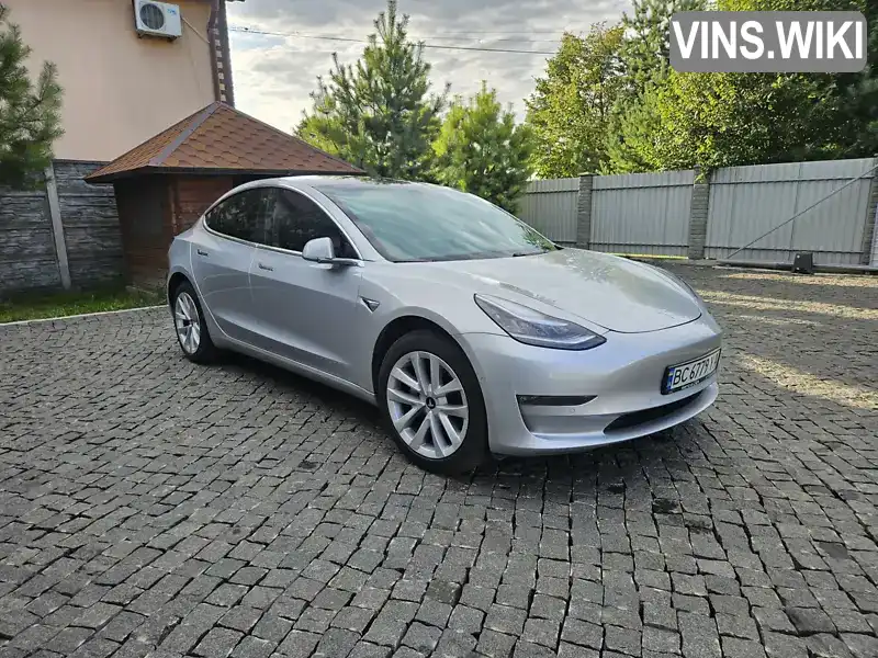 Tesla Model 3 2018, фото з оголошення 1 з 13, VIN 5YJ3E1EB8JF084912