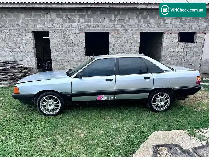 Audi 100 1989, фото з оголошення 2 з 11, VIN WAUZZZ44ZKN054488