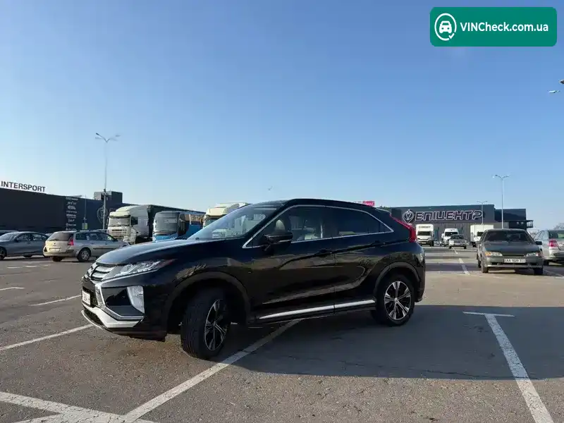 Mitsubishi Eclipse Cross 2018, фото з оголошення 2 з 21, VIN JA4AT5AA2KZ011588