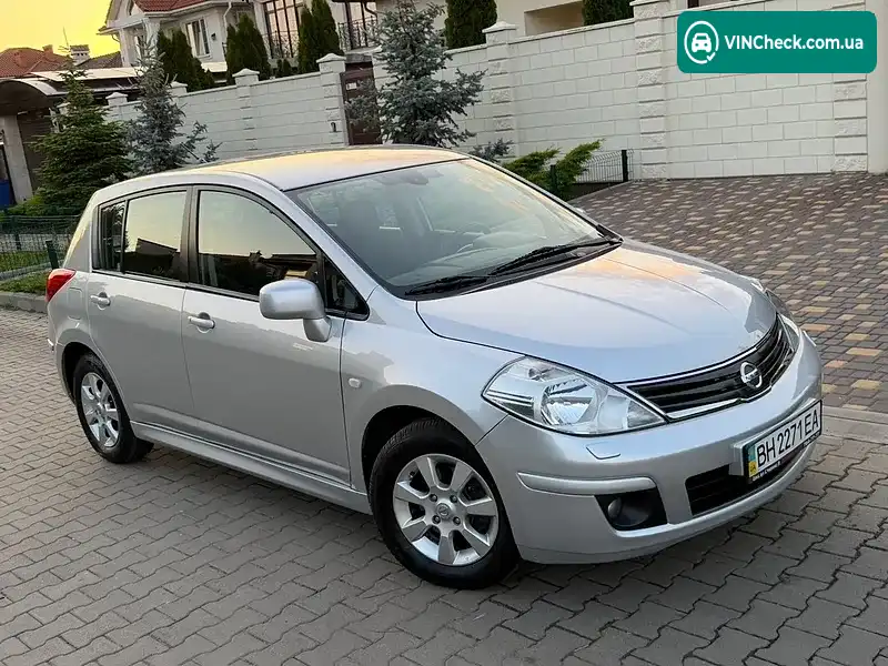 Nissan TIIDA 2011, фото з оголошення 2 з 20, VIN 3N1FCAC11UK541864