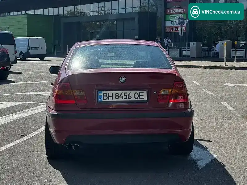 BMW 3 Series 2004, фото з оголошення 2 з 8, VIN WBAEV11070KK77600