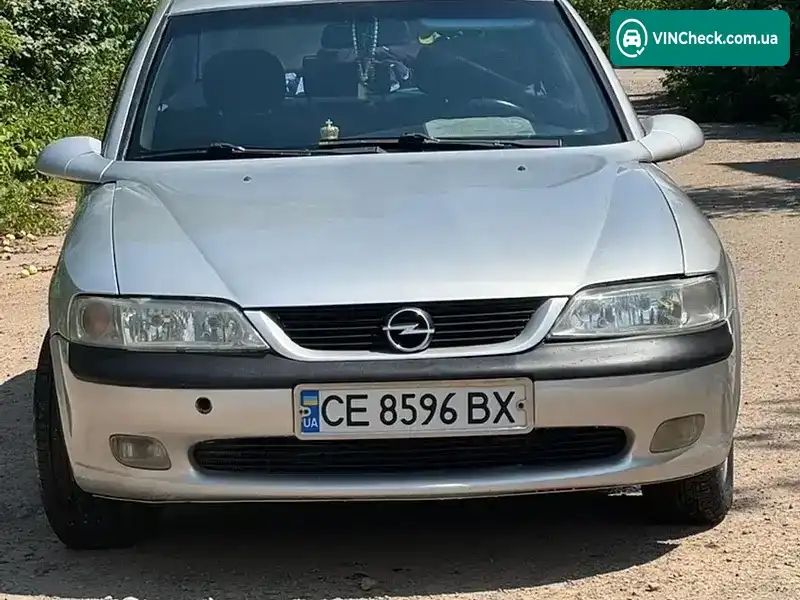 Opel Vectra 1998, фото з оголошення 2 з 20, VIN W0L0JBF19W1092782