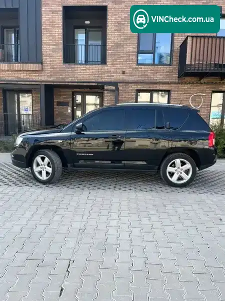 Jeep Compass 2011, фото з оголошення 2 з 21, VIN 1J4NF5FB9BD302161