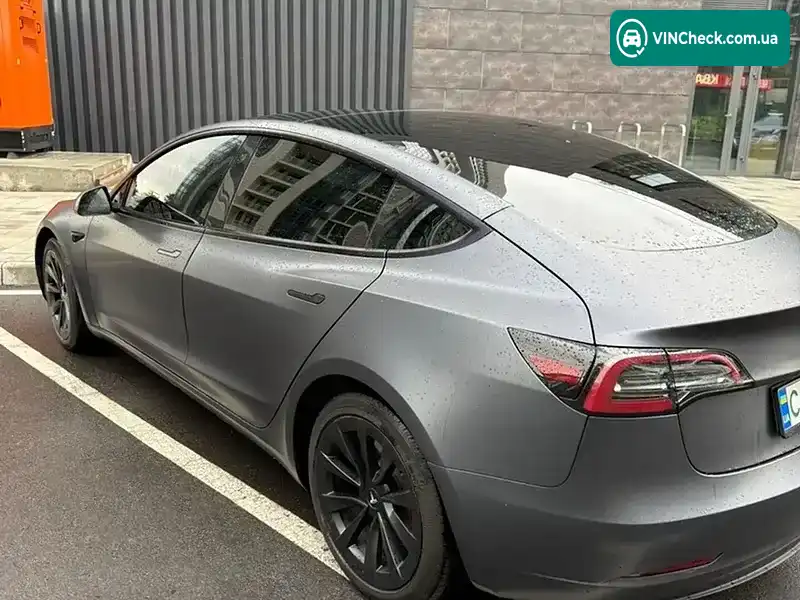 Tesla Model 3 2023, фото з оголошення 2 з 20, VIN 5YJ3E1EB2PF618091