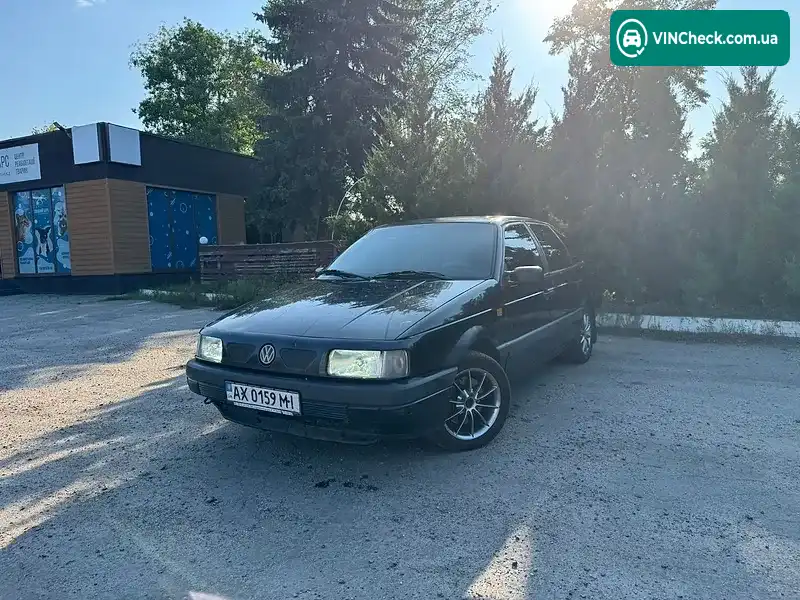 Volkswagen Passat 1992, фото з оголошення 2 з 20, VIN WVWZZZ31ZNE055885