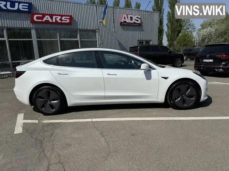 Tesla Model 3 2019, фото з оголошення 2 з 21, VIN 5YJ3E1EB1KF493819