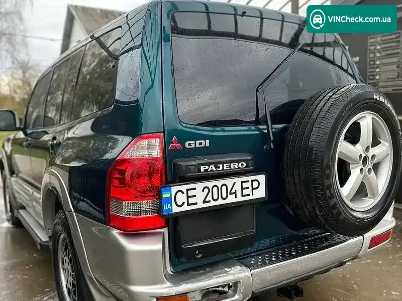 Mitsubishi Pajero 2001, фото з оголошення 1 з 15, VIN JMBLYV75W1J001899