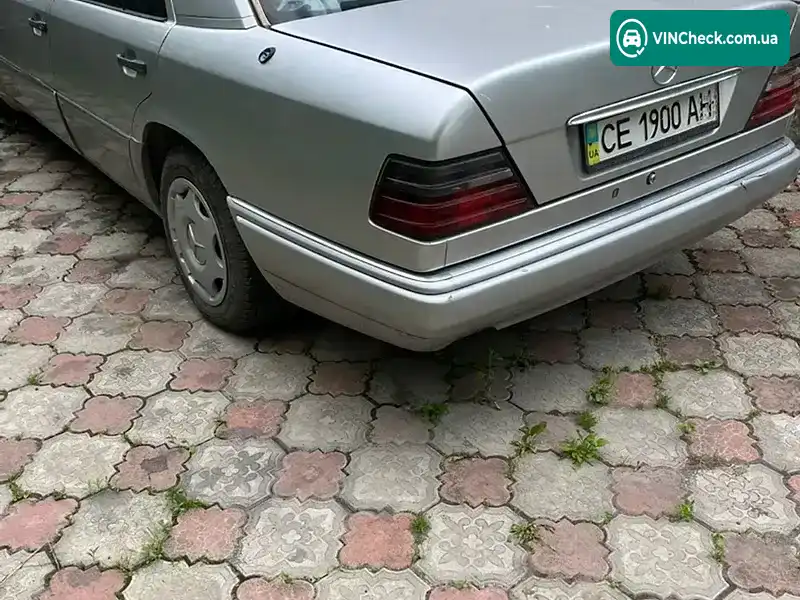 Mercedes-Benz E-Class 1995, фото з оголошення 1 з 7, VIN WDB1241201C271582