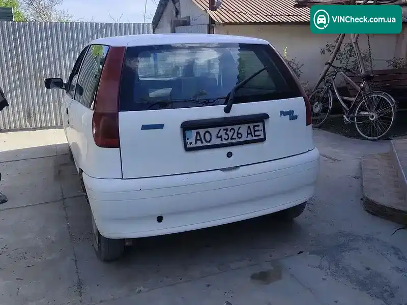 Fiat Punto 2000, фото з оголошення 1 з 7, VIN ZFA17600001248819