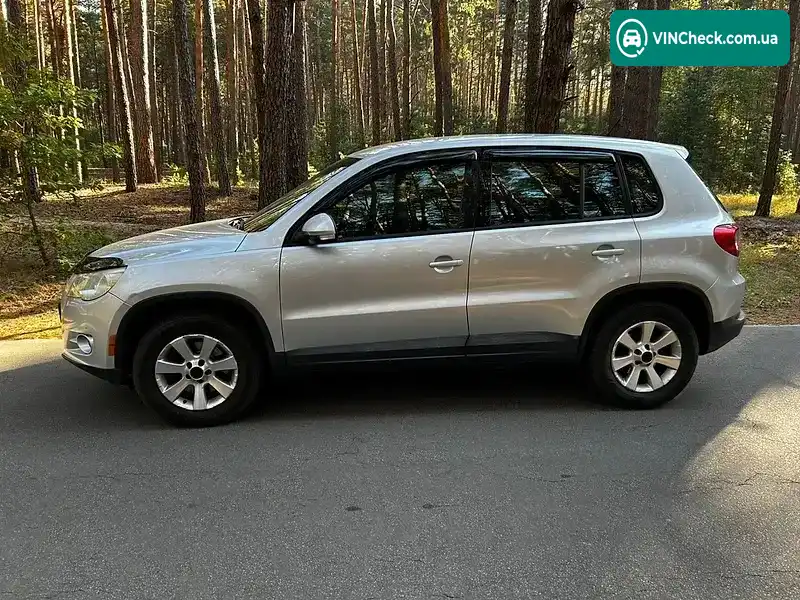 Volkswagen Tiguan 2009, фото з оголошення 1 з 20, VIN WVGAV75N49W530254
