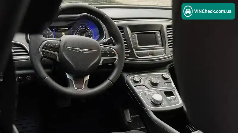 Chrysler 200 2015, фото з оголошення 1 з 21, VIN 1C3CCCAB5GN106192