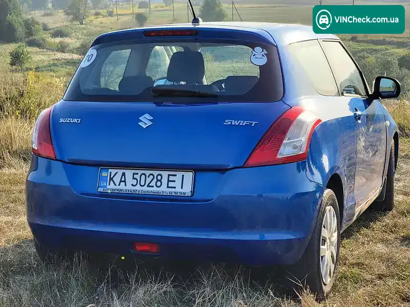 Suzuki Swift 2010, фото з оголошення 2 з 18, VIN TSMNZA72S00126782