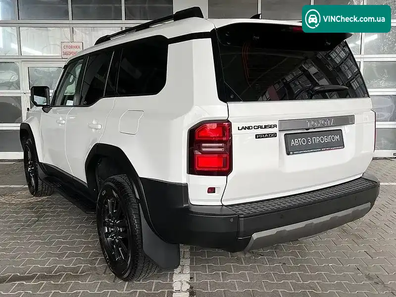 Toyota Land Cruiser Prado 2024, фото з оголошення 2 з 10, VIN JTEAR3AJ90K008598