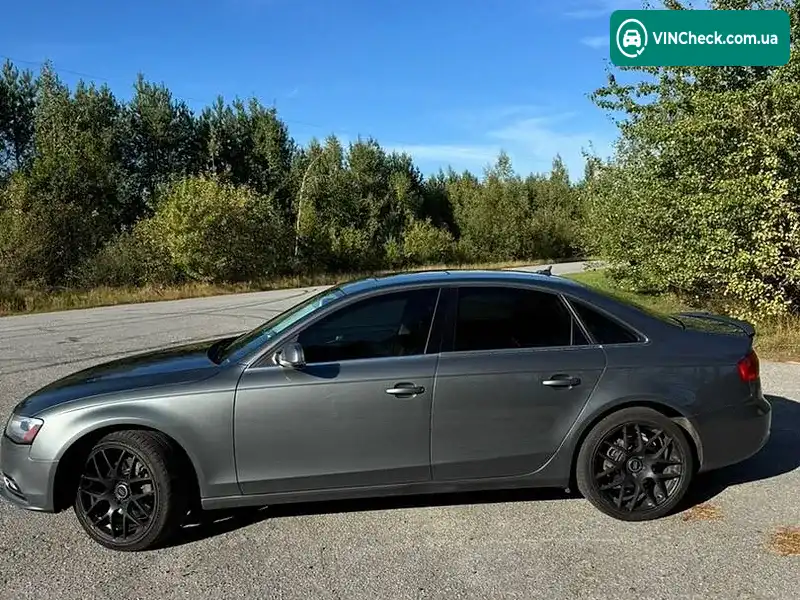 Audi A4 2012, фото з оголошення 2 з 20, VIN WAUBFAFLXDN004061