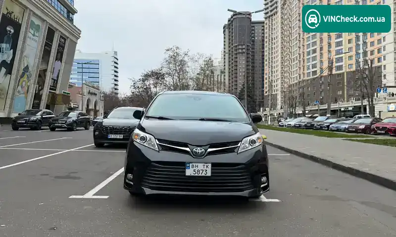 Toyota Sienna 2019, фото з оголошення 2 з 21, VIN 5TDZZ3DC5LS053104