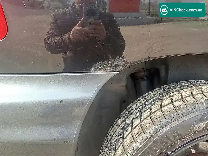 Hyundai Santa FE 2004, фото з оголошення 2 з 21, VIN KMHSC81VP4U800012