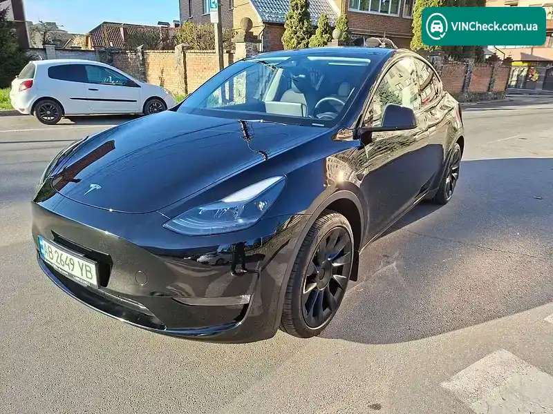 Tesla Model Y 2024, фото з оголошення 1 з 21, VIN 7SAYGDEE8RA316822