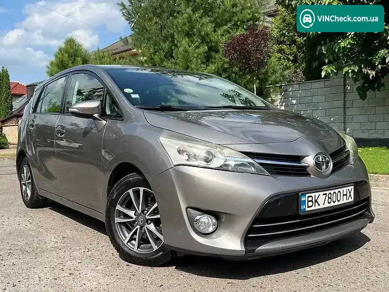 Toyota Verso 2014, фото з оголошення 1 з 16, VIN NMTDM26R90R013686