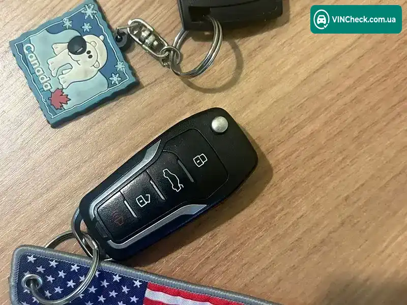 Ford Fiesta 2018, фото з оголошення 2 з 20, VIN 3FADP4BJ3KM107379