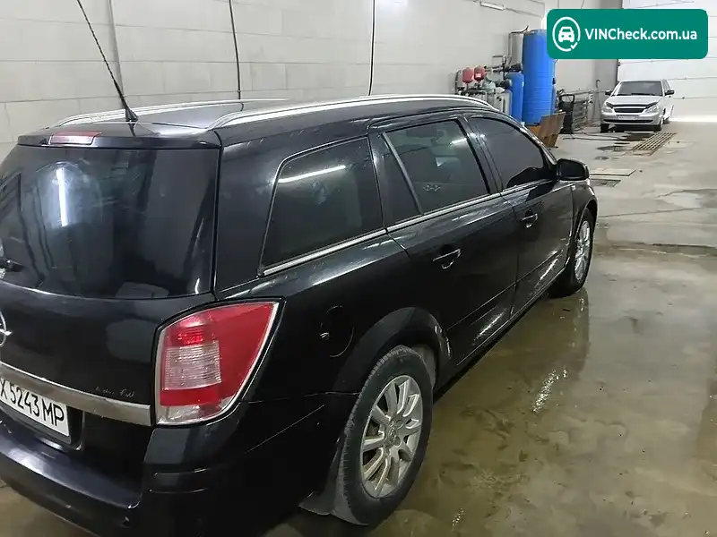 Opel Astra 2008, фото з оголошення 1 з 10, VIN W0L0AHL3582184891