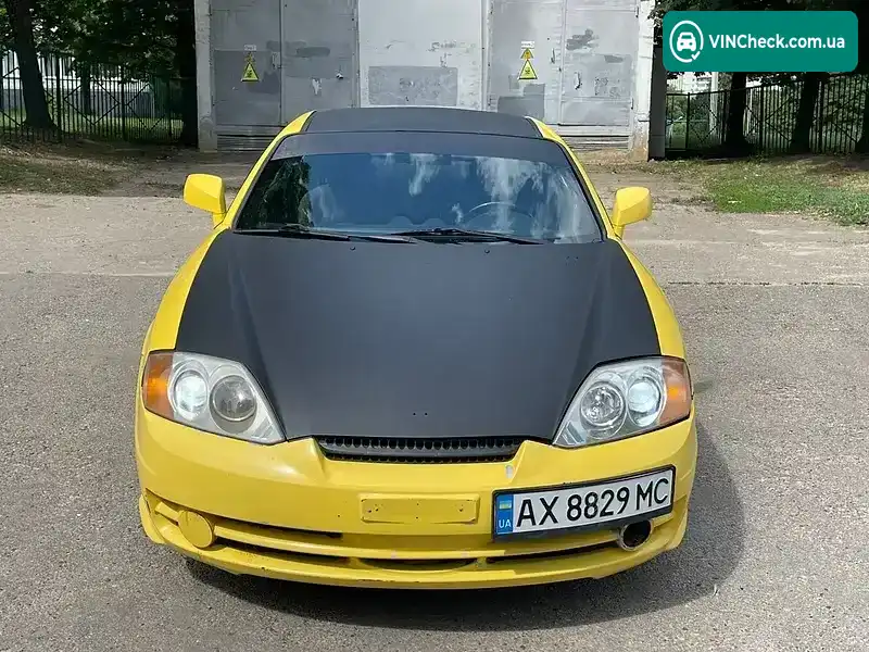 Hyundai Coupe 2002, фото з оголошення 2 з 10, VIN KMHHN61BP2U019275