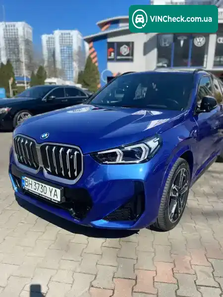BMW iX1 2023, фото з оголошення 1 з 21, VIN WBY61EF0505W59043