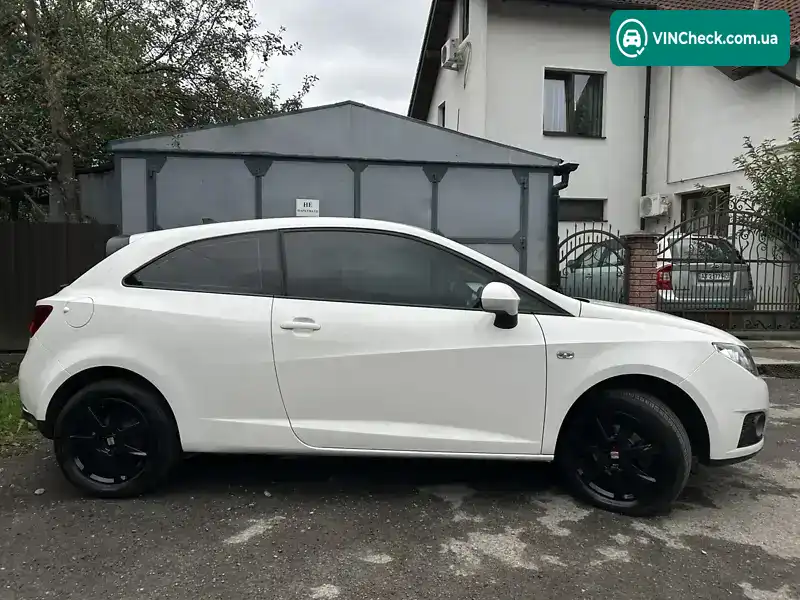 SEAT Ibiza 2010, фото з оголошення 2 з 21, VIN VSSZZZ6JZBR102112