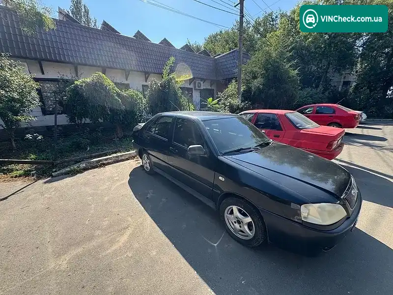 Chery Amulet 2007, фото з оголошення 2 з 10, VIN Y6DDA11B37D060867