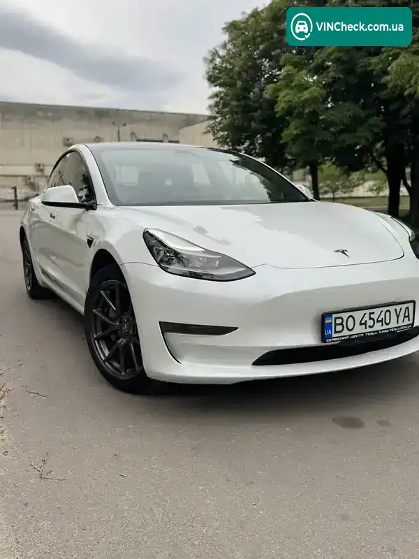 Tesla Model 3 2021, фото з оголошення 1 з 21, VIN 5YJ3E1EA3MF089981