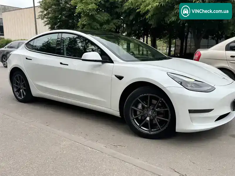 Tesla Model 3 2021, фото з оголошення 2 з 21, VIN 5YJ3E1EA3MF089981