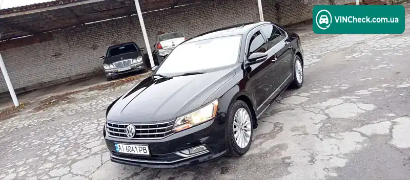 Volkswagen Passat 2015, фото з оголошення 1 з 20, VIN 1VWBT7A39GC023798
