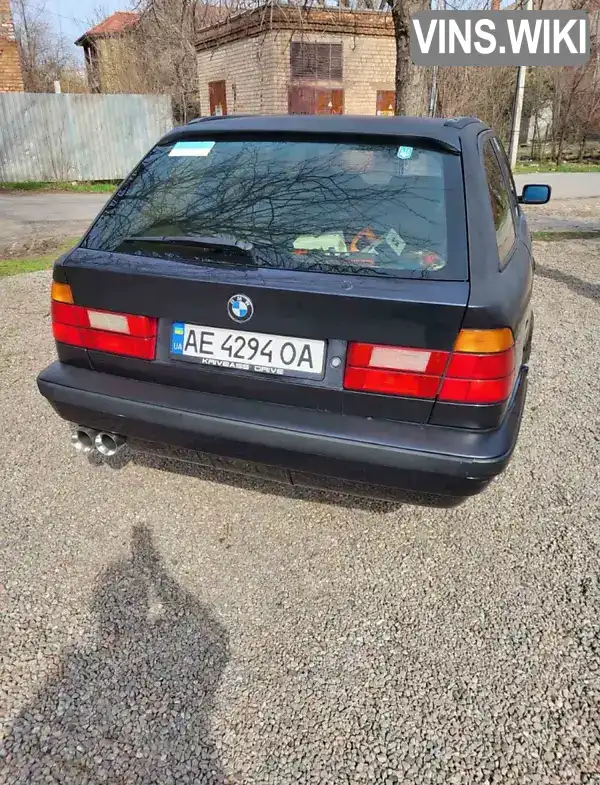 BMW 5 Series 1994, фото з оголошення 2 з 10, VIN WBAHG51040GJ95423