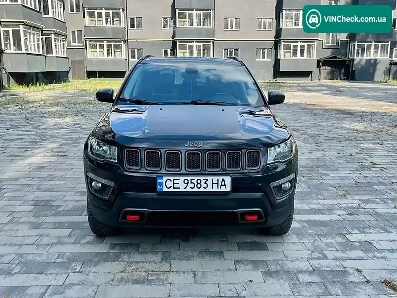 Jeep Compass 2018, фото з оголошення 2 з 16, VIN 3C4NJDDB4JT316074